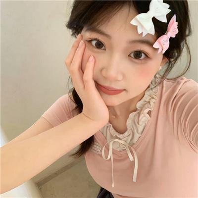 依然如是海报